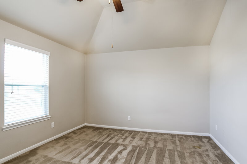 2,095/Mo, 9506 Green Mills Dr Houston, TX 77070 Main Bedroom View