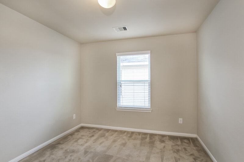 2,095/Mo, 9506 Green Mills Dr Houston, TX 77070 Bedroom View 3