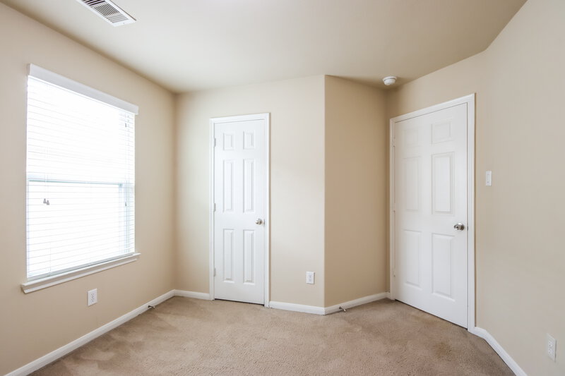 1,980/Mo, 9439 Spring Miller Dr Houston, TX 77070 Bedroom View