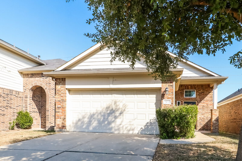 2,050/Mo, 9430 Green Mills Dr Houston, TX 77070 External View