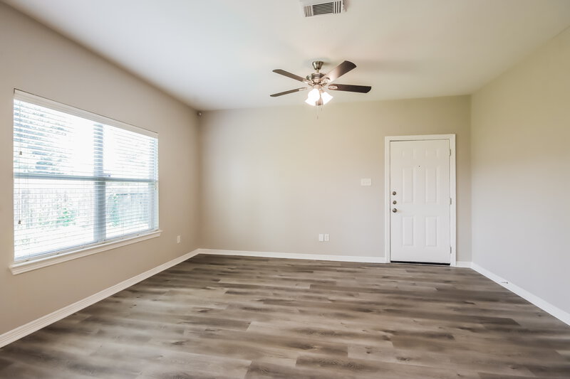 2,060/Mo, 21330 Berry Vine St Tomball, TX 77375 Dining Room View