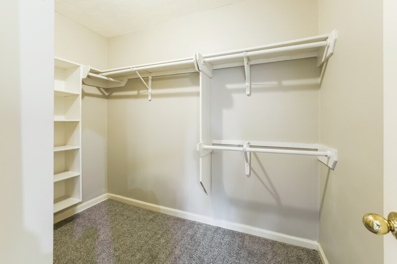 1,790/Mo, 18626 Droitwich Dr Humble, TX 77346 Walk In Closet View