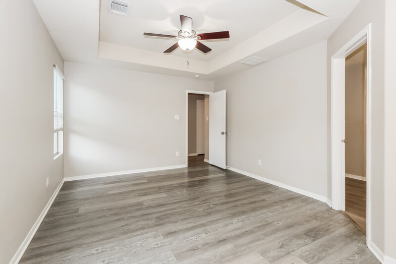 1,805/Mo, 18407 Knob Hill Lake Ln Humble, TX 77346 Main Bedroom View