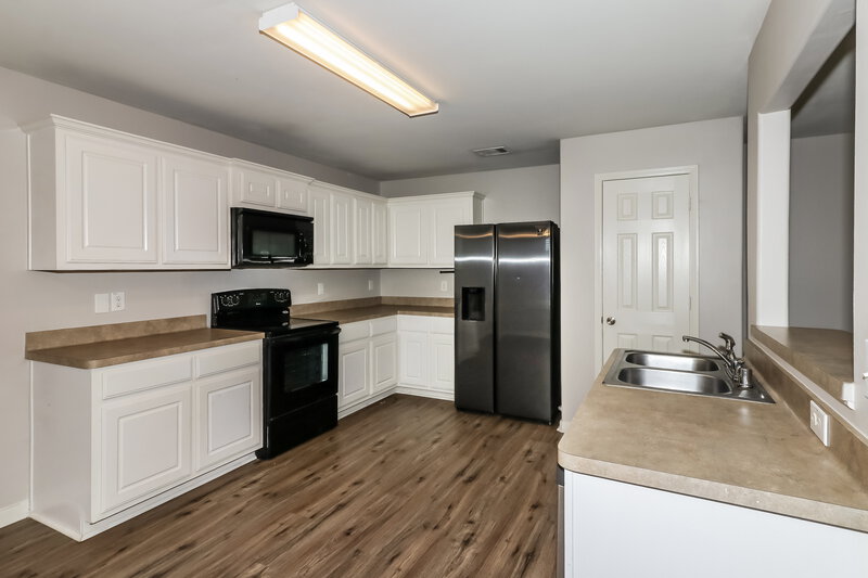 1,940/Mo, 4607 Wheatstone Ct Richmond, TX 77469 Kitchen View