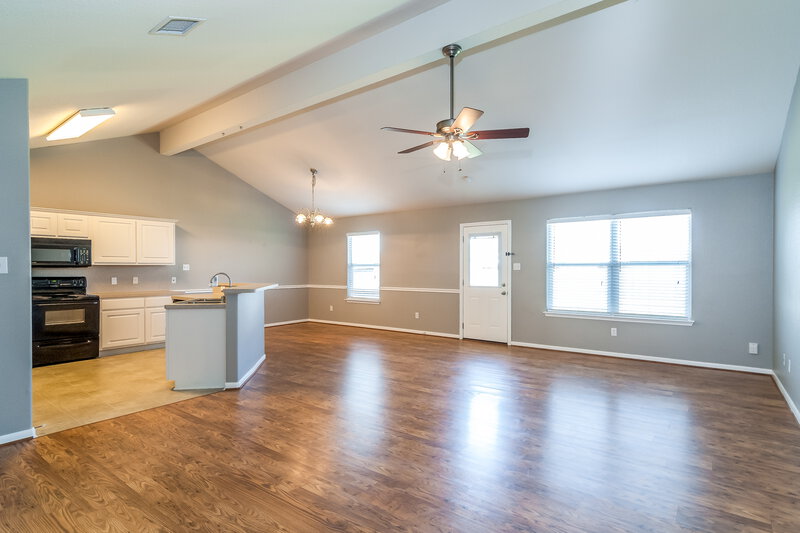 2,295/Mo, 29023 Red River Loop Spring, TX 77386 Family Roomlarge View 2