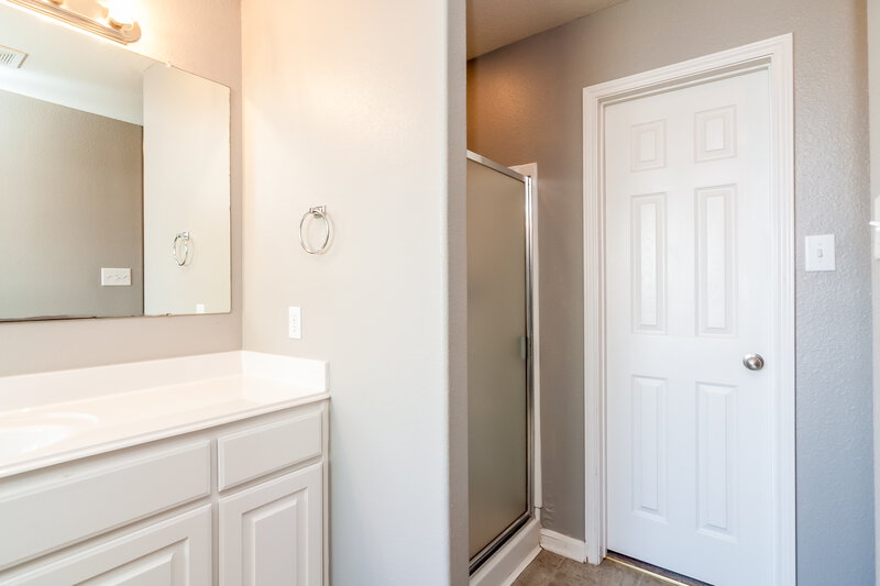 2,295/Mo, 29023 Red River Loop Spring, TX 77386 Master Bathroomlarge View