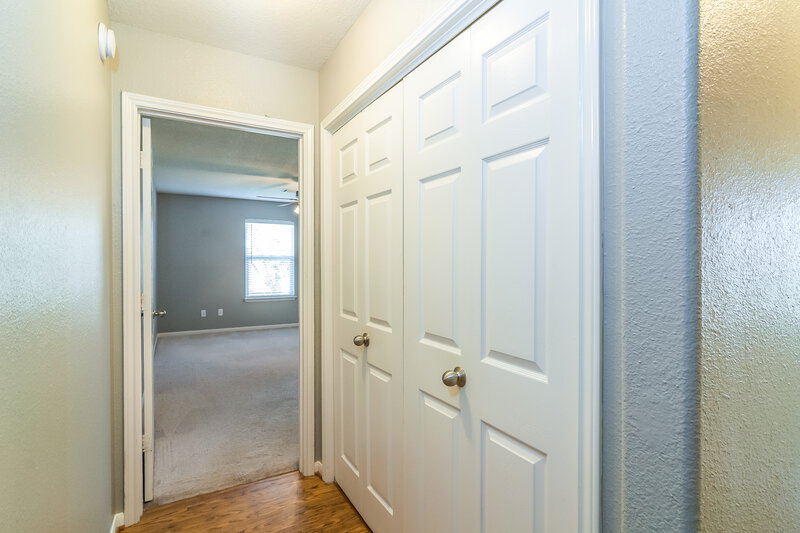 2,295/Mo, 29023 Red River Loop Spring, TX 77386 Hallwaylarge View 2