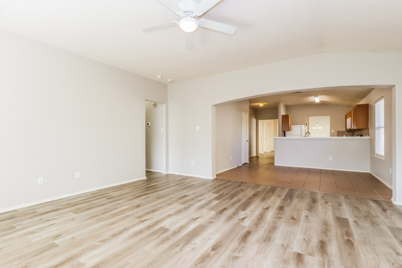 1,730/Mo, 3510 Aztec Wood Dr Houston, TX 77084 Living Room View 2