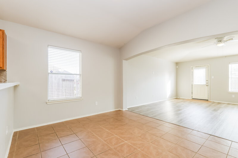 1,730/Mo, 3510 Aztec Wood Dr Houston, TX 77084 Breakfast Nook View