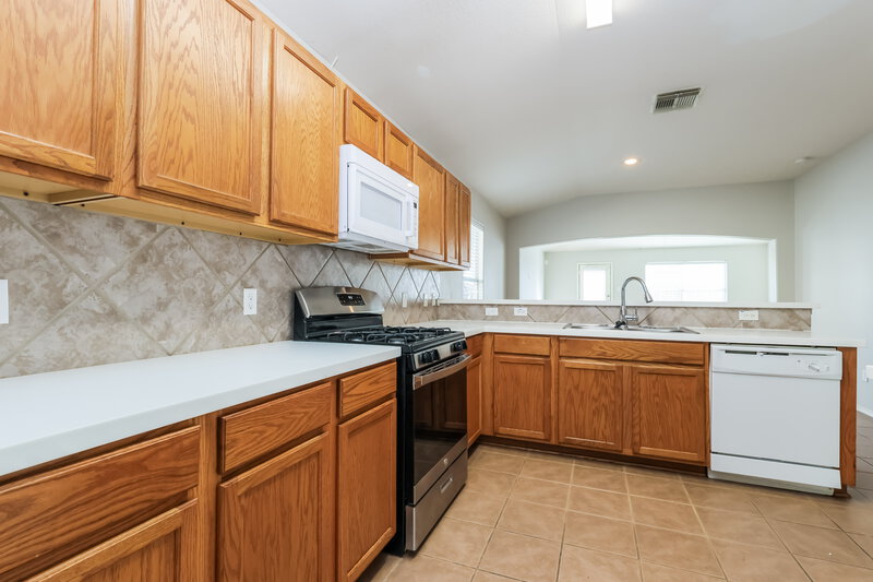1,730/Mo, 3510 Aztec Wood Dr Houston, TX 77084 Kitchen View