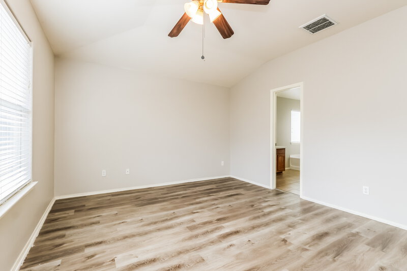 1,730/Mo, 3510 Aztec Wood Dr Houston, TX 77084 Main Bedroom View