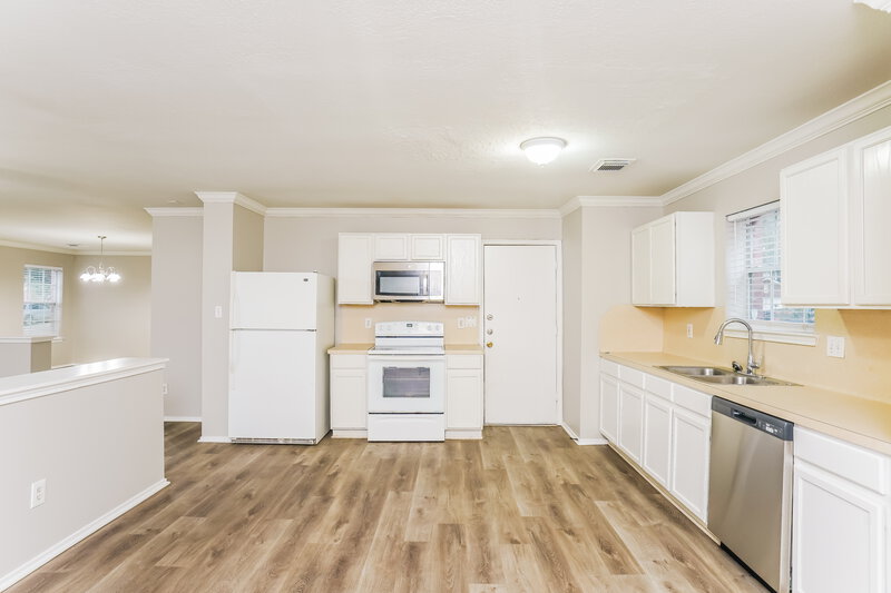 1,775/Mo, 5827 Clerkenwell Dr Houston, TX 77084 Kitchen View 2