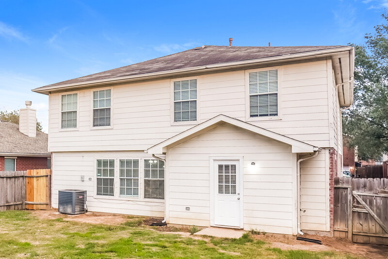 1,775/Mo, 5827 Clerkenwell Dr Houston, TX 77084 Rear View