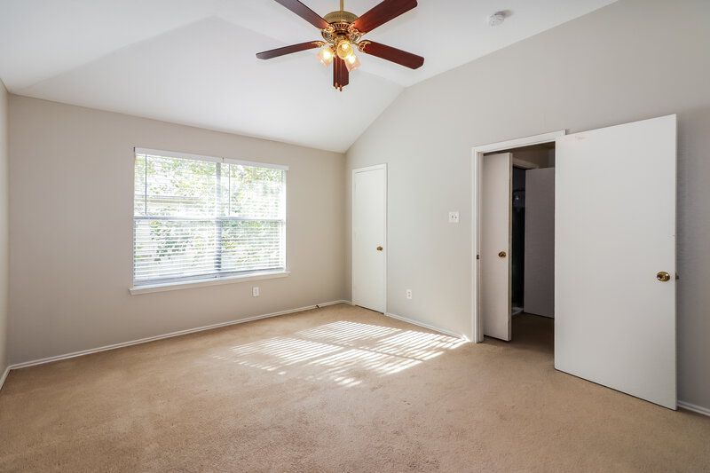 2,660/Mo, 8715 Deer Meadow Dr Houston, TX 77071 Main Bedroom View