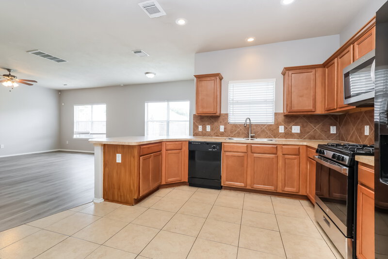2,040/Mo, 12719 Gable Wind Mill Ln Houston, TX 77044 Misc View 5