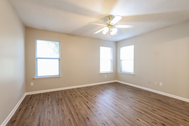 1,760/Mo, 13302 Remme Ridge Ln Houston, TX 77047 Main Bedroom View