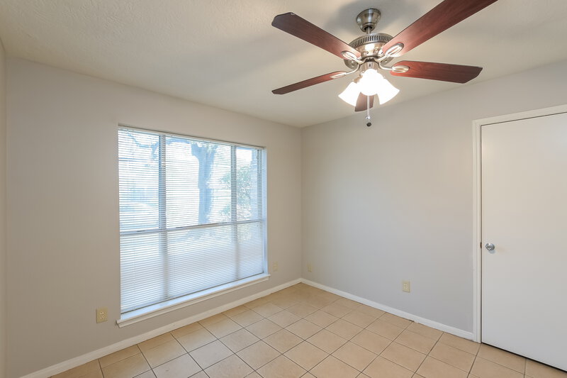 2,050/Mo, 18035 June Forest Dr Humble, TX 77346 Bedroom View 3