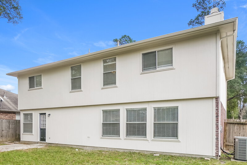 2,100/Mo, 5003 Dawngate Dr Spring, TX 77373 Rear View