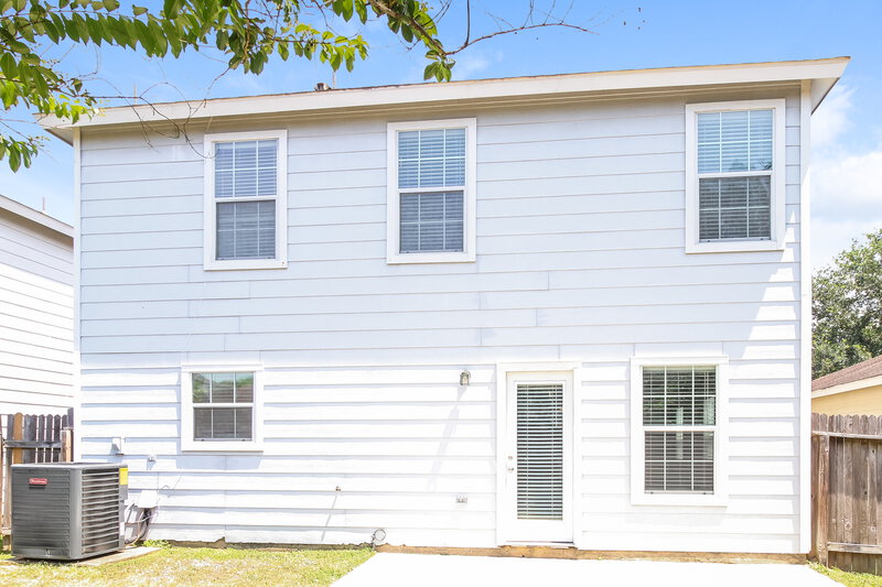 2,455/Mo, 18131 Valebluff Ln Cypress, TX 77429 Rear View