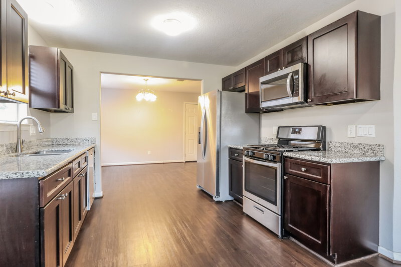 2,510/Mo, 21914 Westfield Ridge Dr Houston, TX 77073 Kitchen View 2