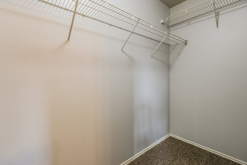 2,510/Mo, 21914 Westfield Ridge Dr Houston, TX 77073 Walk In Closet View
