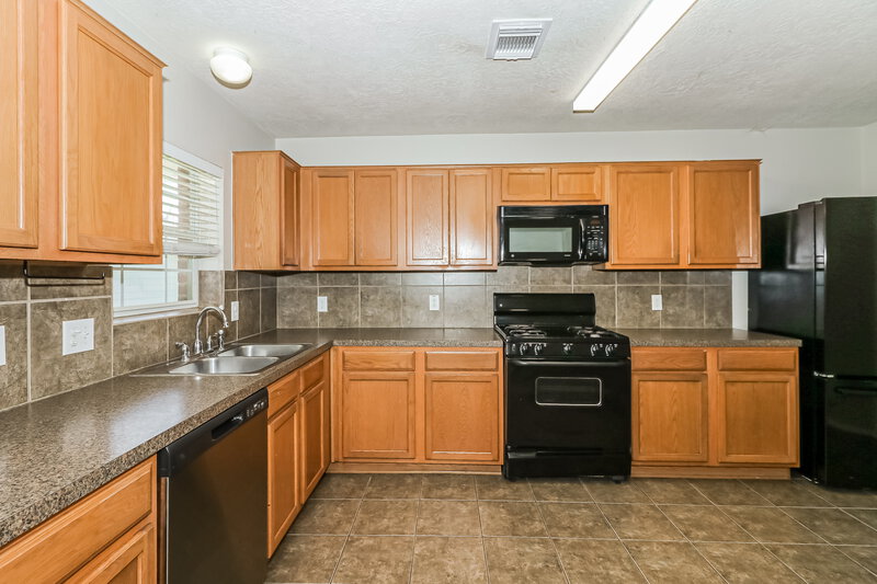 1,785/Mo, 20518 Holly Barr Ln Cypress, TX 77433 Kitchen View