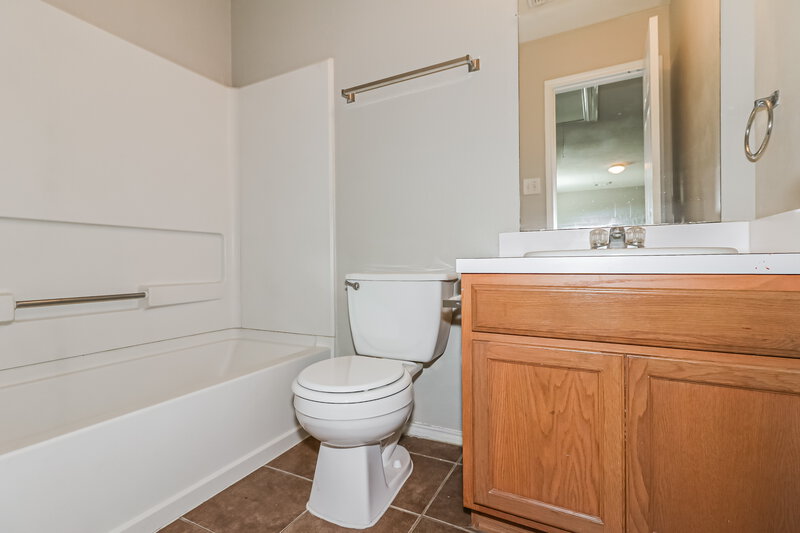 1,785/Mo, 20518 Holly Barr Ln Cypress, TX 77433 Bathroom View