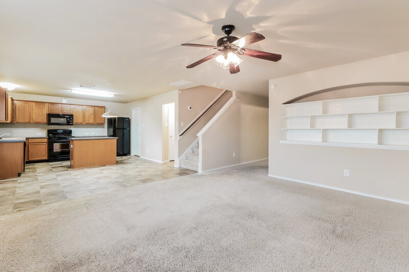 0/Mo, 9338 Delicado Dr Humble, TX 77396 Living Room View 2