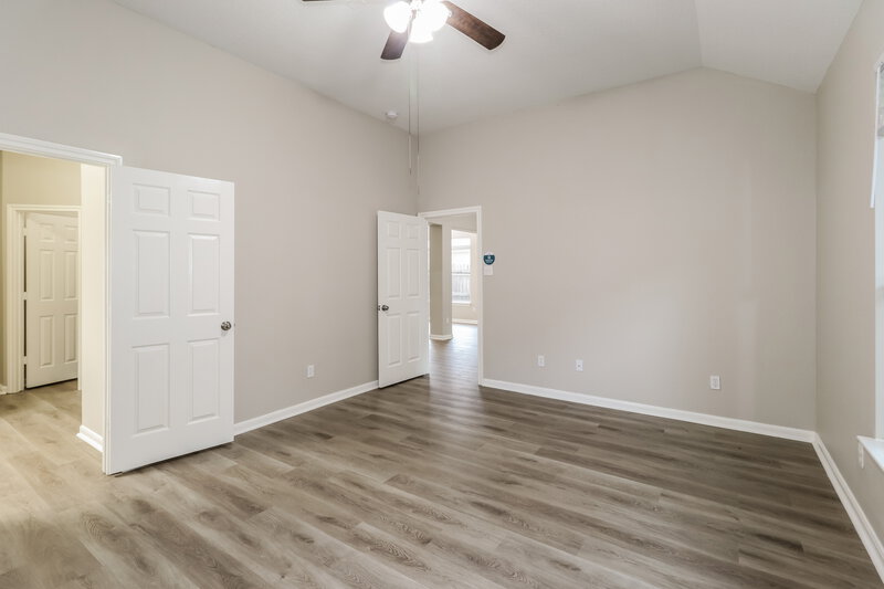 1,840/Mo, 999 Arbor Way Conroe, TX 77303 Main Bedroom View