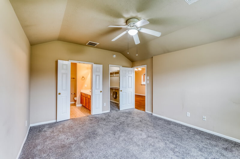 1,810/Mo, 19642 Brisbane Meadows Ct Katy, TX 77449 Main Bedroom View 2