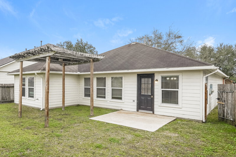 1,810/Mo, 19642 Brisbane Meadows Ct Katy, TX 77449 Rear View