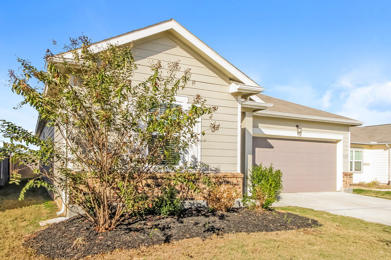 2,205/Mo, 3025 Spindletree Ln Brookshire, TX 77423 Front View 2
