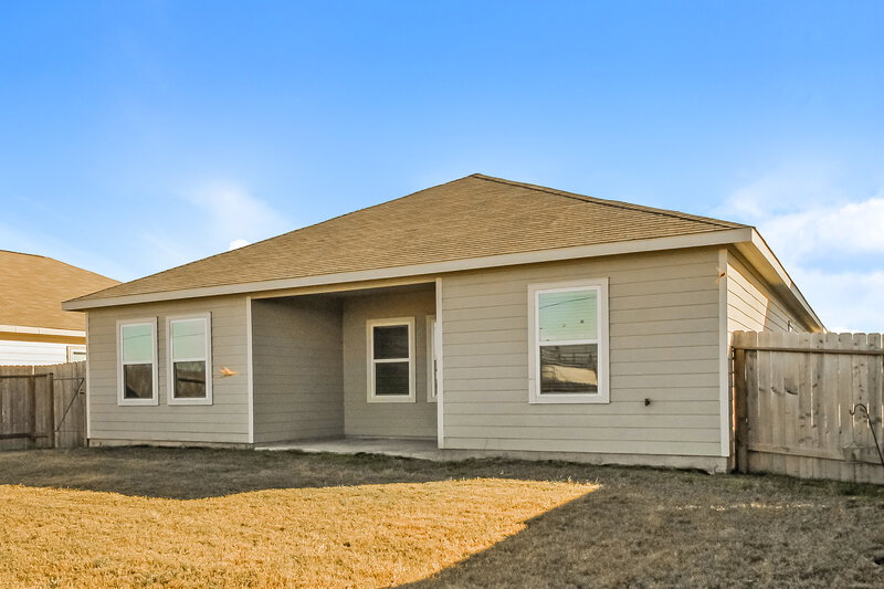 2,205/Mo, 3025 Spindletree Ln Brookshire, TX 77423 Rear View 2