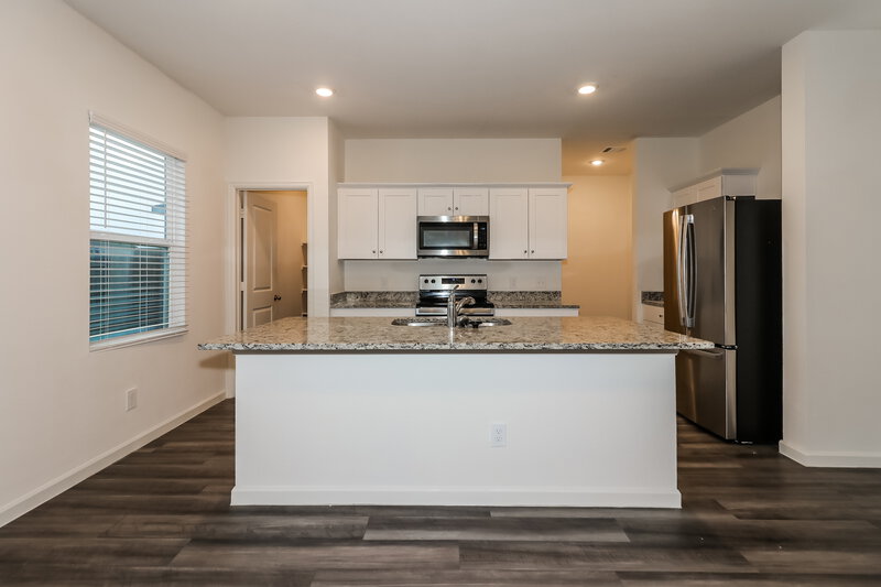 2,335/Mo, 4076 Scarlet Oak Ln Brookshire, TX 77423 Dining Room View