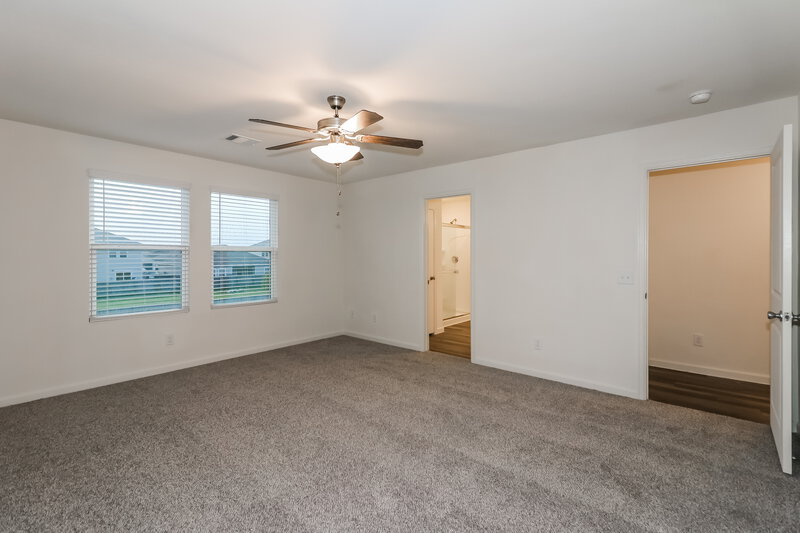 2,335/Mo, 4076 Scarlet Oak Ln Brookshire, TX 77423 Main Bedroom View
