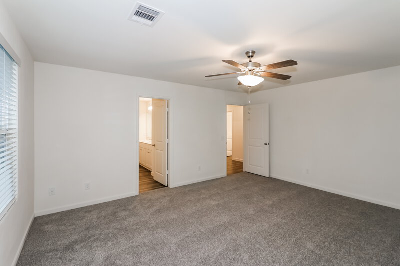 2,335/Mo, 4076 Scarlet Oak Ln Brookshire, TX 77423 Main Bedroom View 2