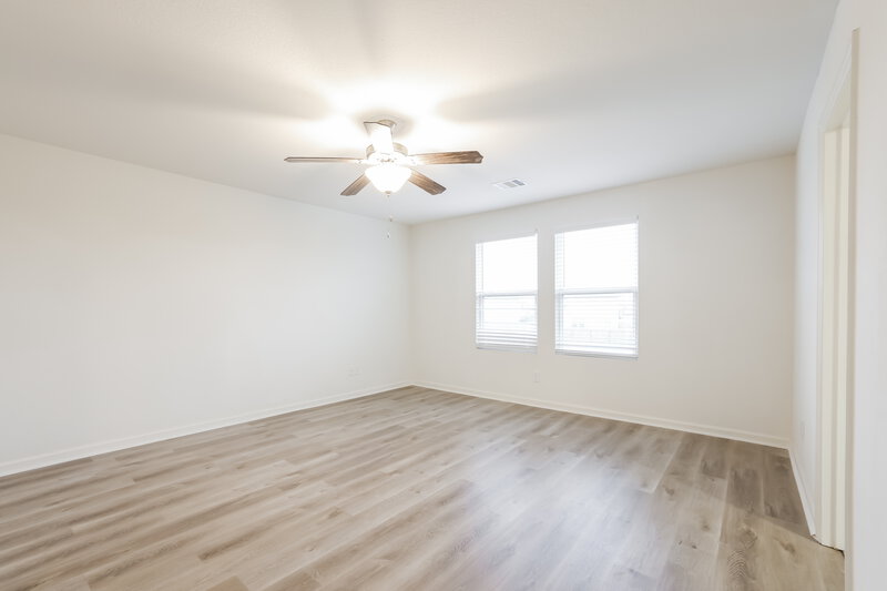 2,335/Mo, 4096 Scarlet Oak Ln Brookshire, TX 77423 Main Bedroom View