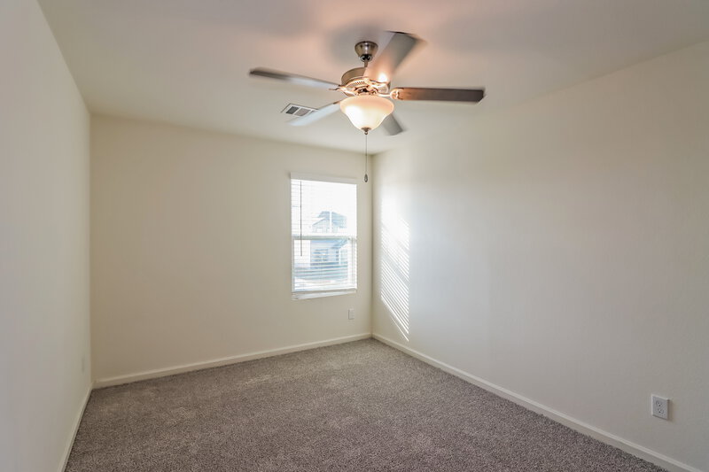 2,545/Mo, 3021 Spindletree Ln Brookshire, TX 77423 Bedroom View 3