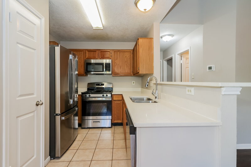1,890/Mo, 9210 Golden Sunshine Dr Houston, TX 77064 Kitchen View