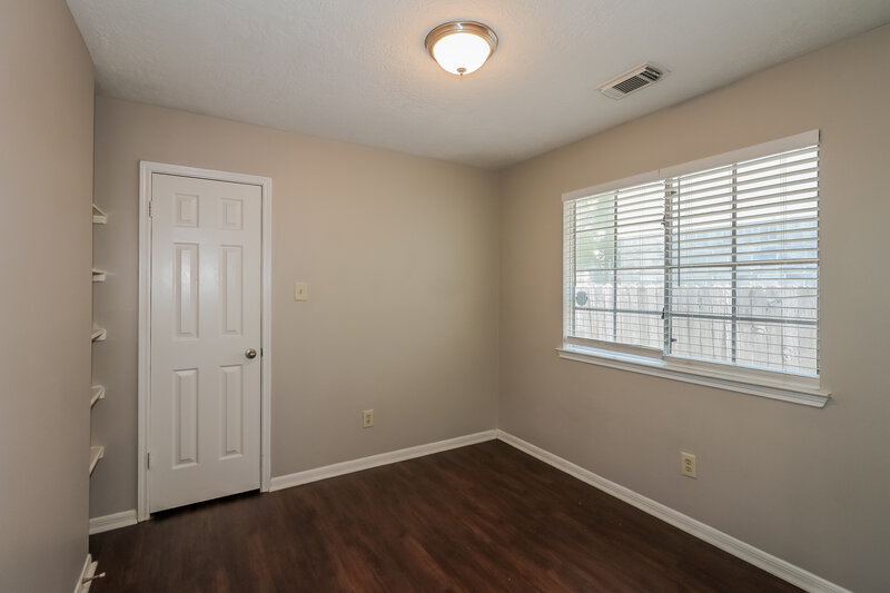1,890/Mo, 9210 Golden Sunshine Dr Houston, TX 77064 Bedroom View