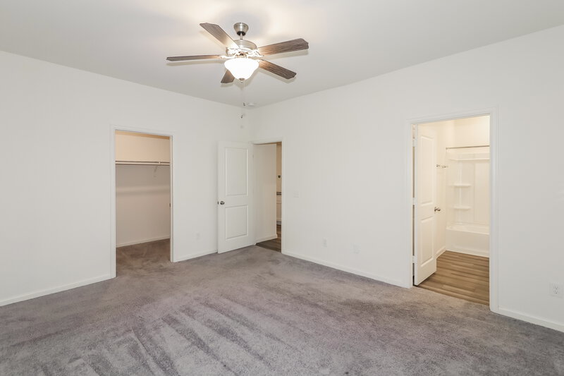 2,060/Mo, 4004 Scarlet Oak Ln Brookshire, TX 77423 Main Bedroom View