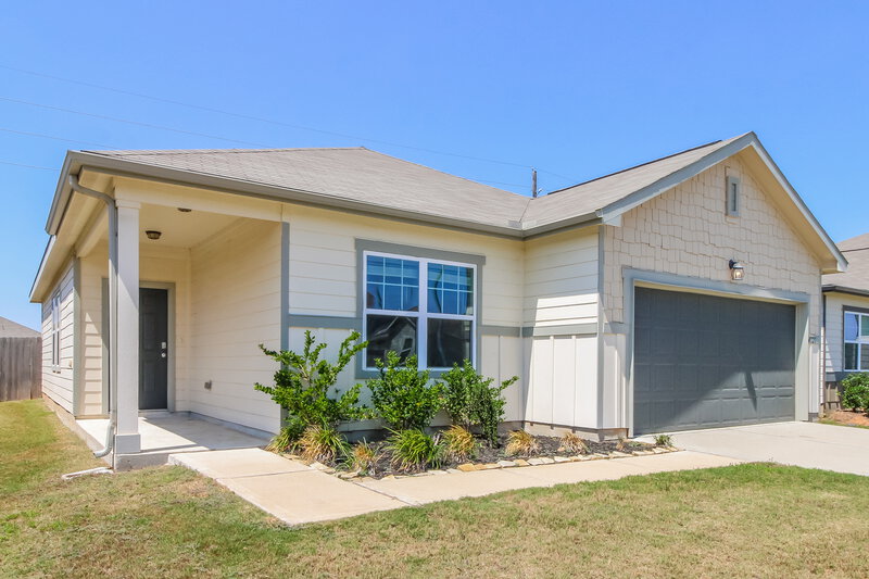 1,995/Mo, 4020 Scarlet Oak Ln Brookshire, TX 77423 Front View 2