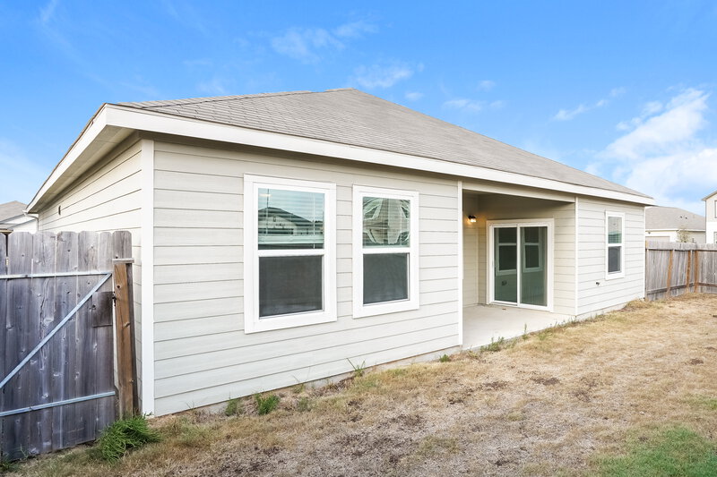 2,205/Mo, 4024 Tulip Tree Ln Brookshire, TX 77423 Rear View