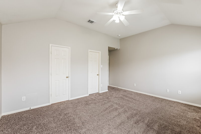 2,580/Mo, 19342 Grand Colony Ct Katy, TX 77449 Main Bedroom View 2