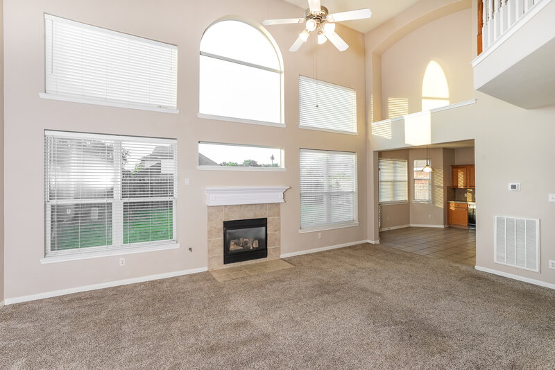 2,615/Mo, 3202 Enchanted Hollow Ln Spring, TX 77388 Living Room View 2