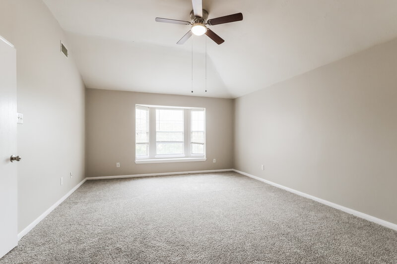 2,255/Mo, 25306 Barmby Dr Tomball, TX 77375 Main Bedroom View
