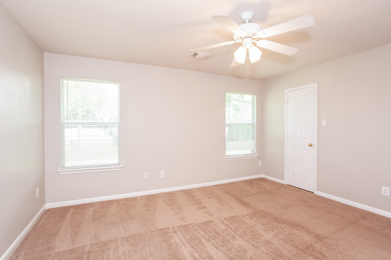 2,305/Mo, 4818 Mountain Timber Dr Friendswood, TX 77546 bedroom View