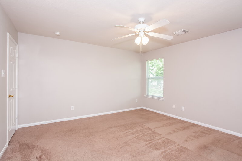 2,305/Mo, 4818 Mountain Timber Dr Friendswood, TX 77546 bedroom View 3