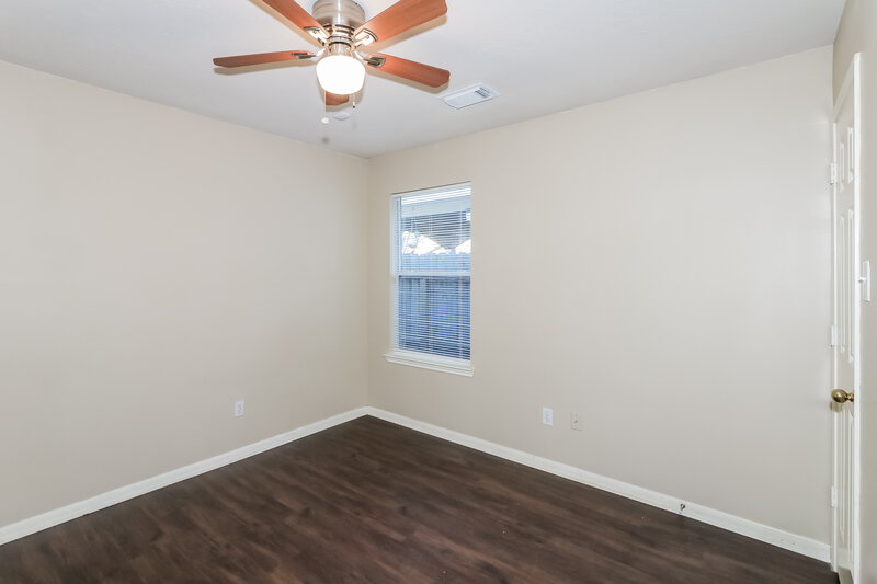 1,640/Mo, 7239 Calcutta Spring Dr Houston, TX 77083 Bedroom View 2