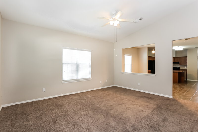 1,805/Mo, 10227 Berry Hill Ln Tomball, TX 77375 Dining Room View 2